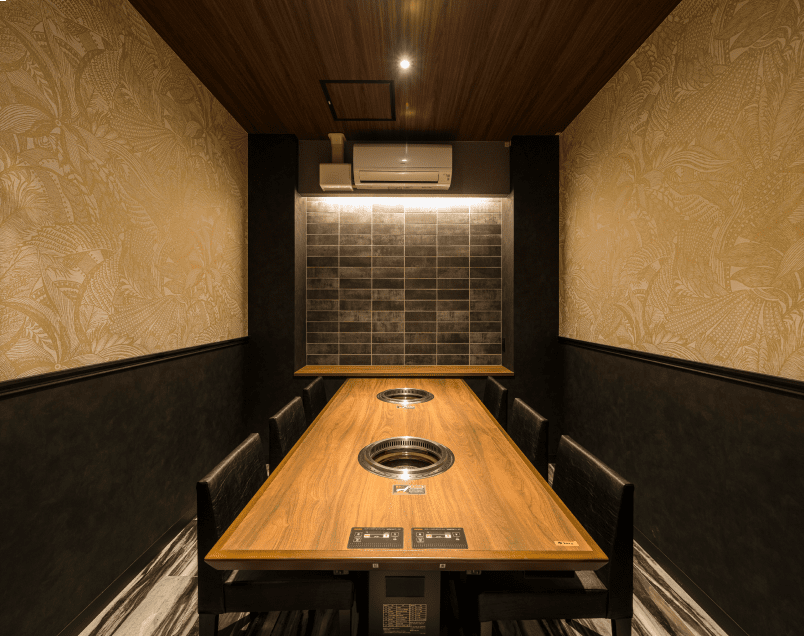 焼肉オーの席写真