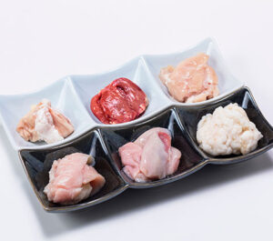 ホルモン盛合せ